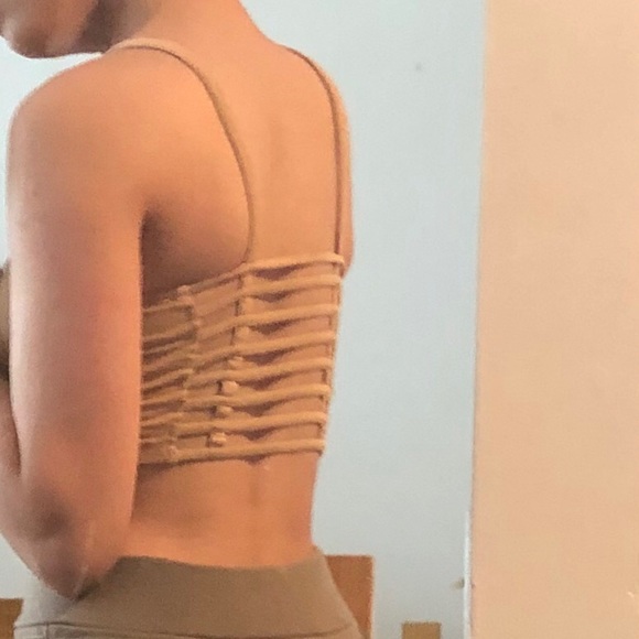 Tan yellow crop top - Picture 2 of 5